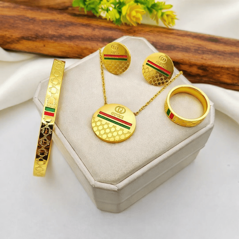 Gold Signature Statement Jewelry Set – Premium Stainless Steel